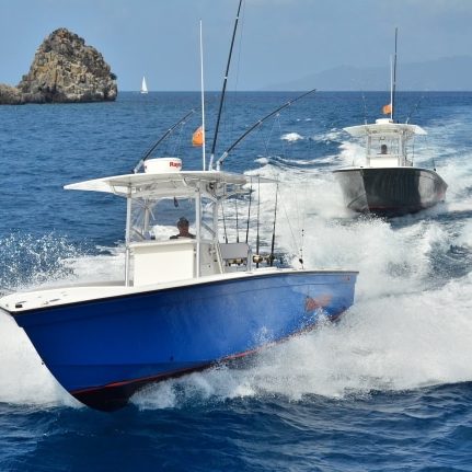 Ocean Surfari Fishing Boat